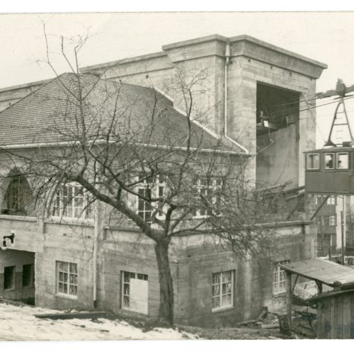 Montagearbeiten Talstation